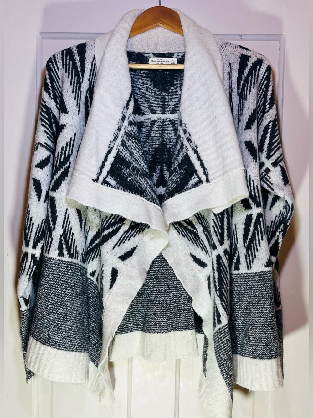 Women’s Abercrombie & Fitch Open Front L/S Cardigan, Super Soft, Size Large